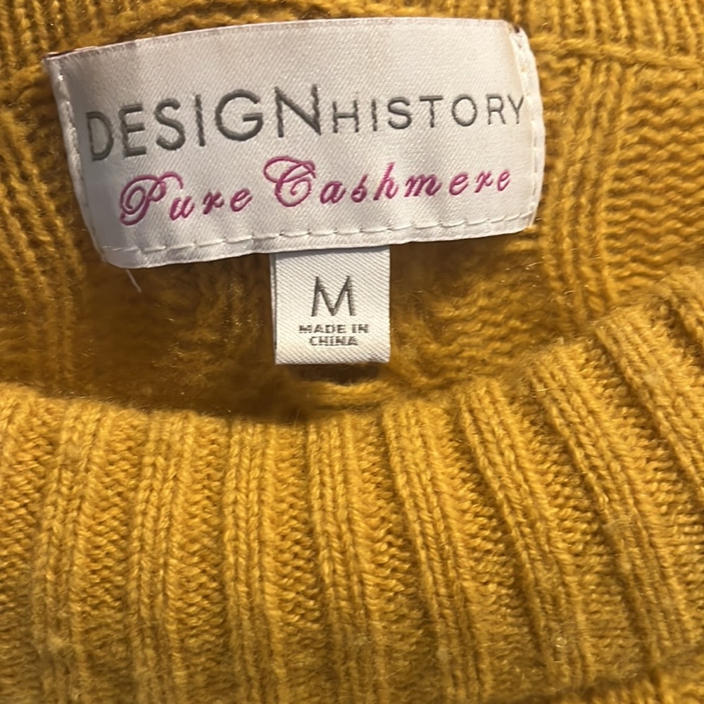 Sweater - Picture 3 of 6